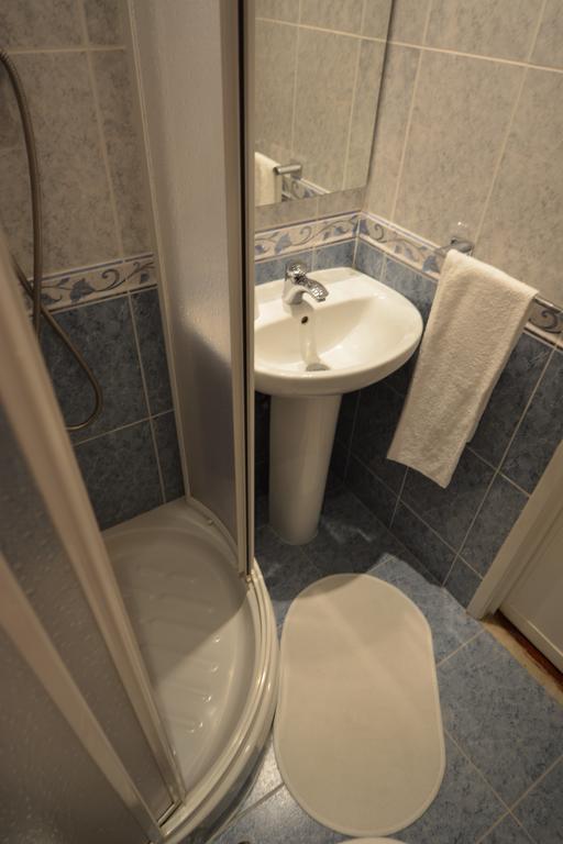 4U Lisbon II Guesthouse Экстерьер фото